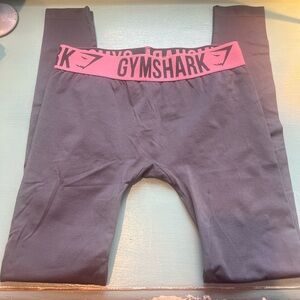 Gymshark athletic woman’s size small grey pink tights leggings